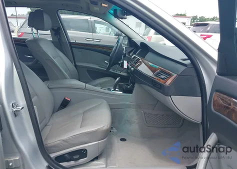 2008 BMW 528I из США, поврежденный, VIN WBANU535X8C114660